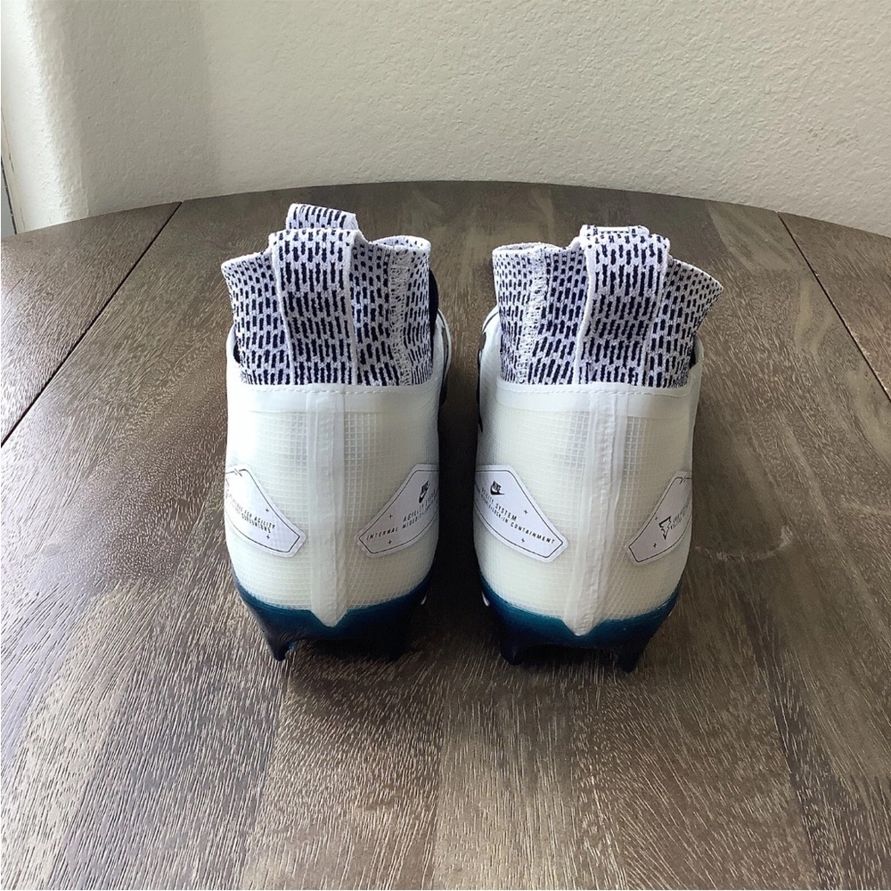 Men’s Nike Alpha Menace Elite 3 White/Navy Blue/ Black Football Cleats Sz 9 - Picture 4 of 8